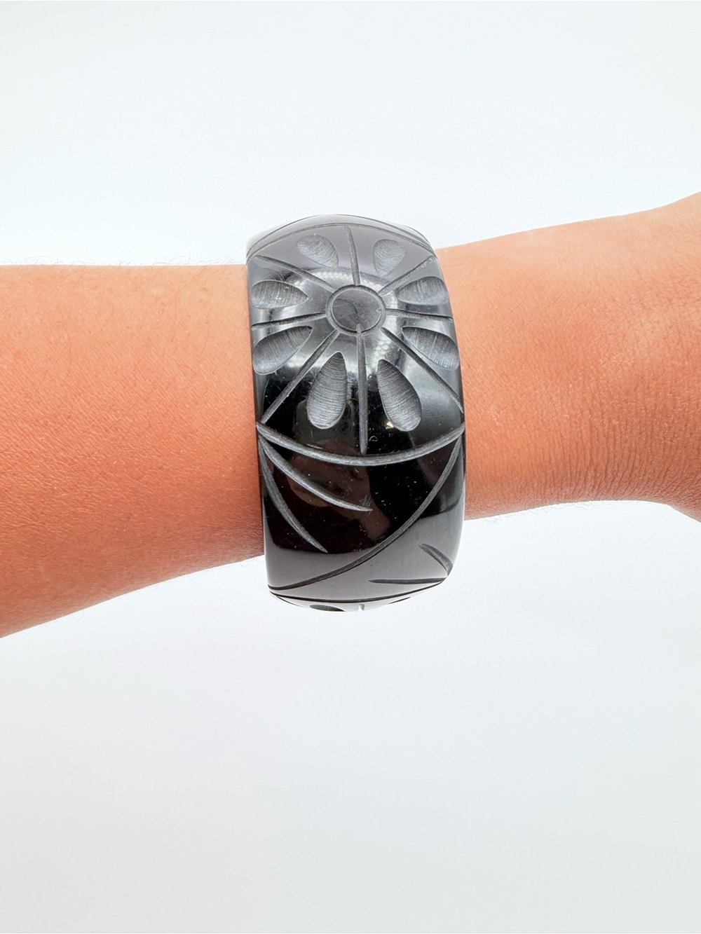 Vintage Black Lucite Bangle Bracelet Carved Floral Sunburst Wide Cuff